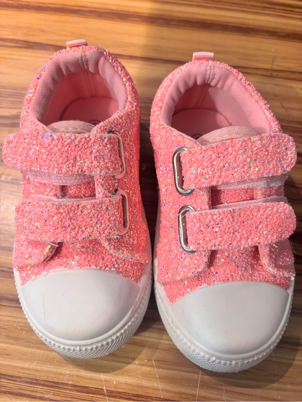 Toddler Glitter Velcro Sneakers in Pink size 5